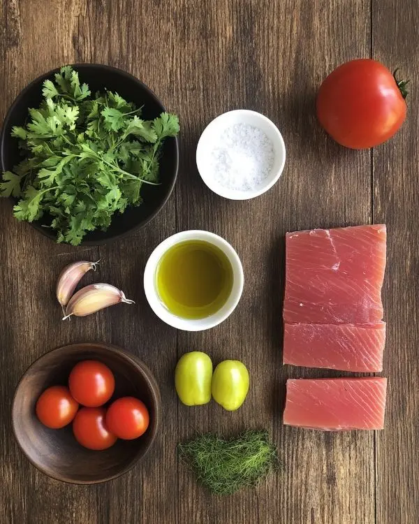 Tataki de Thon Rouge sur Gaspacho 2 Les ingrédients pour Tataki de Thon Rouge sur Gaspacho