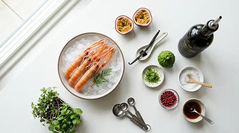 Les ingrédients pour Carpaccio de Langoustines et Vinaigrette Vanille-Passion