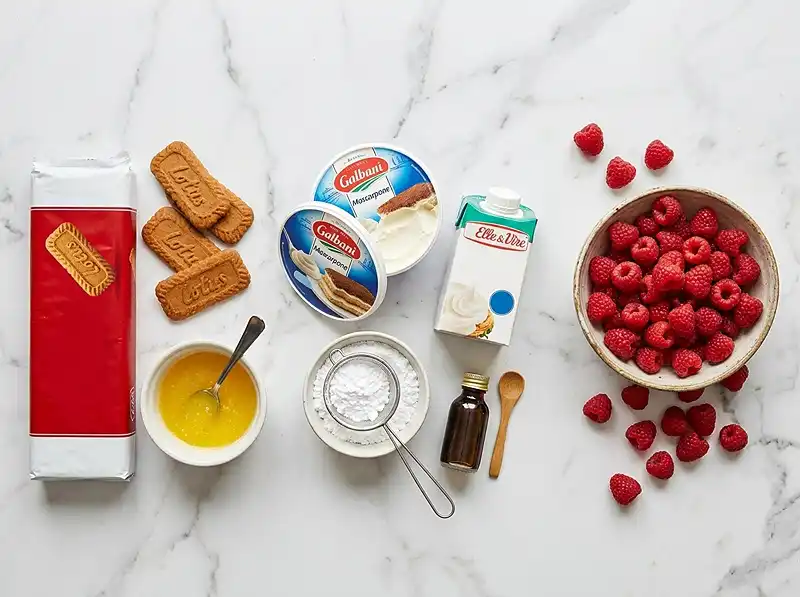 Les ingrédients pour Gâteau mascarpone framboise sans cuisson